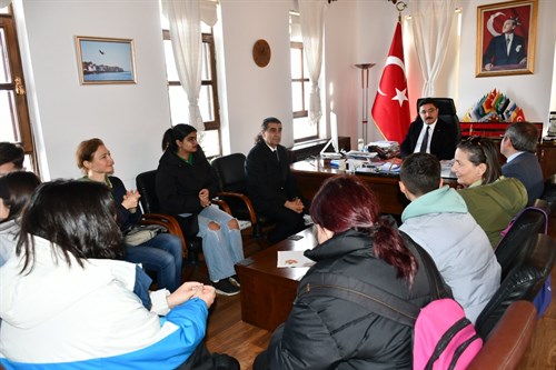 Dörtçelik Mesleki ve Teknik Anadolu Lisesinden Kaymakamımız Sayın Ayhan TERZİ'ye Ziyaret.