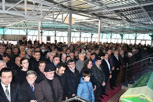 Sayın Kaymakamımız Ayhan TERZİ, Merhum Hacı Yusuf TURAN'ın Cenaze Namazına Katıldı.